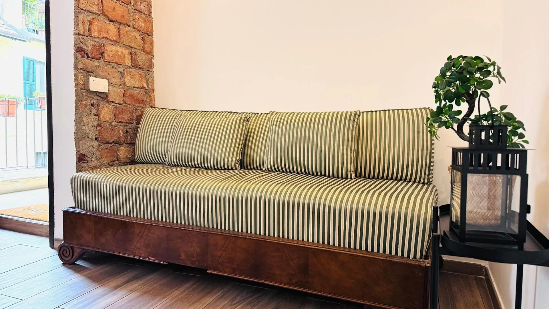 Apartment Comecasa Grazioso Appartamento Porta Romana Milan Italy