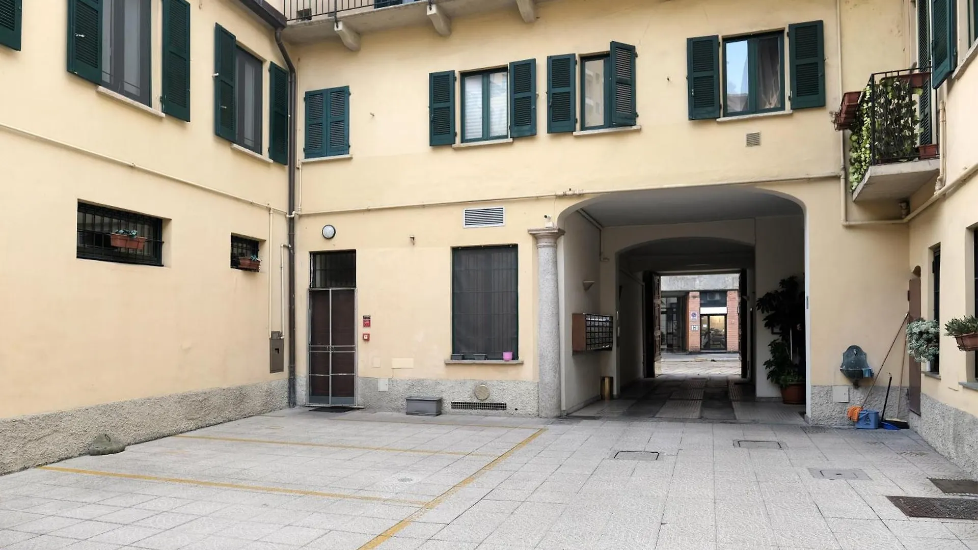 Comecasa Grazioso Appartamento Porta Romana Milano